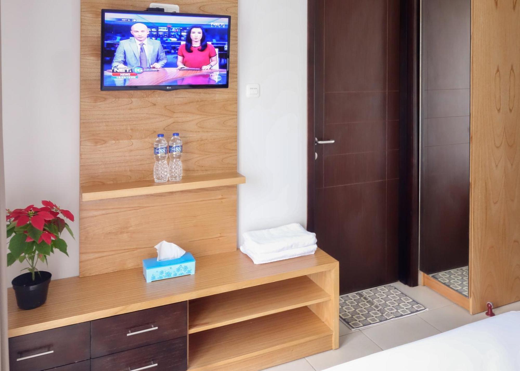 Ln9 Bandung Guest House Exterior foto